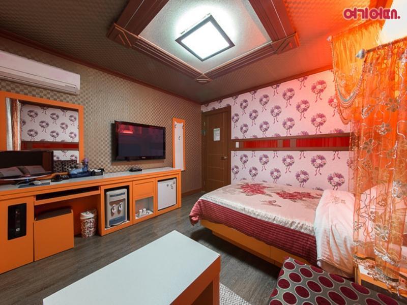 Paradaise Motel Gangneung Exterior photo