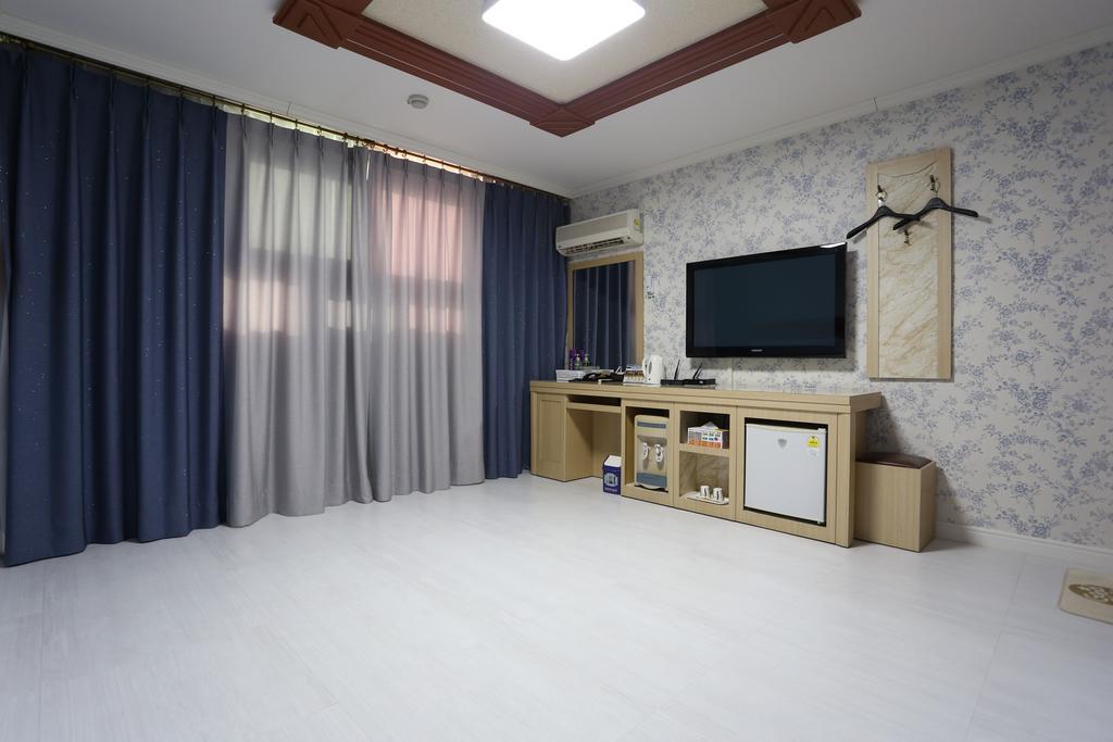 Paradaise Motel Gangneung Exterior photo