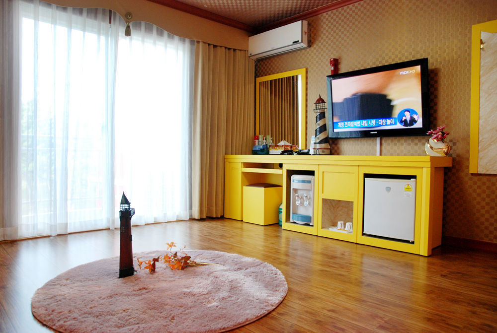 Paradaise Motel Gangneung Exterior photo
