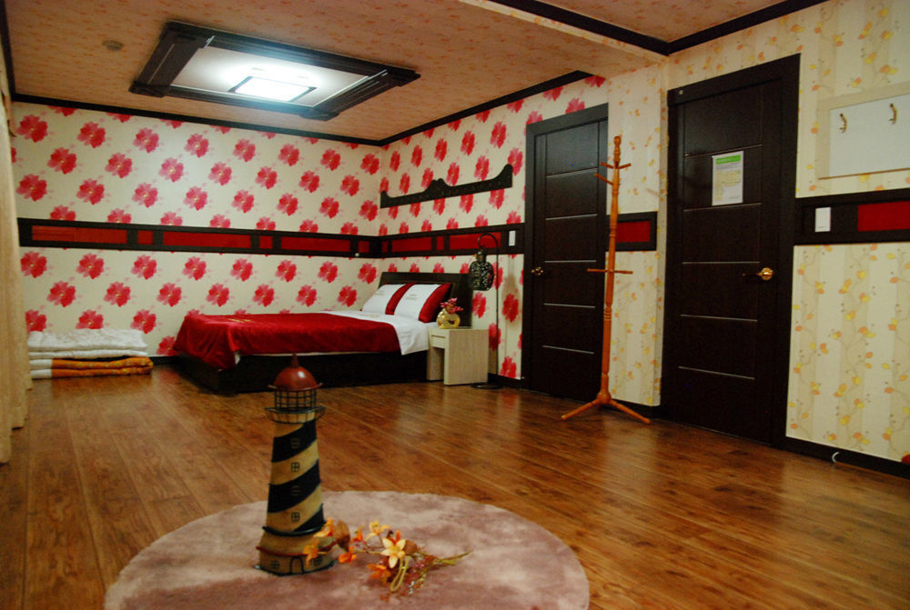 Paradaise Motel Gangneung Exterior photo